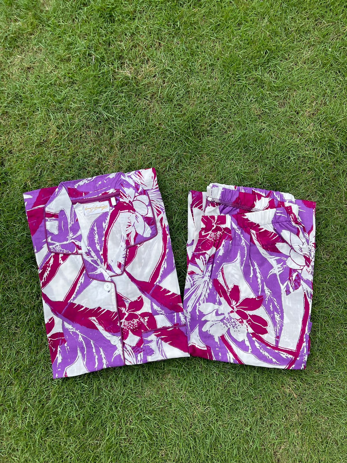 b3979779-cb77-4f1d-a9b9-170dff2f2dee